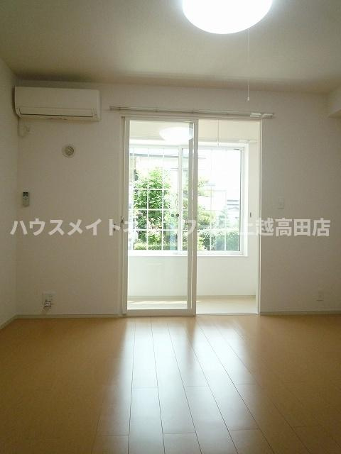 イーストガーデンの居間・リビング|居室・リビング