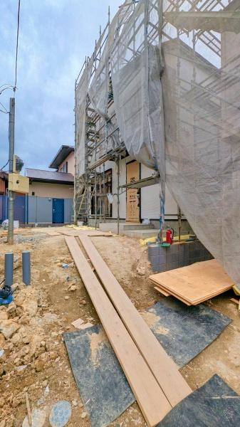 横浜市金沢区長浜２丁目の新築一戸建の前面道路含む現地写真|陽当りの良さ、住環境を現地にてご確認下さい！
周辺環境も合わせてご案内させて頂きます！