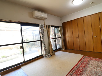 【居間・リビング】 | ロイヤルマンション緑丘