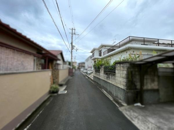 和歌山市西浜　中古戸建の前面道路含む現地写真