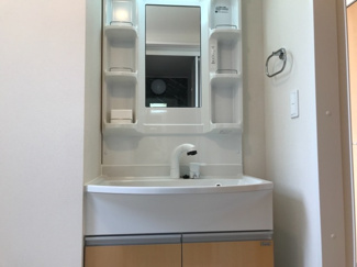 【洗面所】 | クオーレ