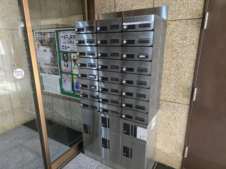 【エントランス】 | メールボックス