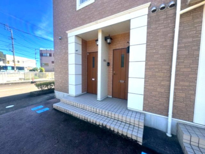 【エントランス】 | グレースコート　Ｂ