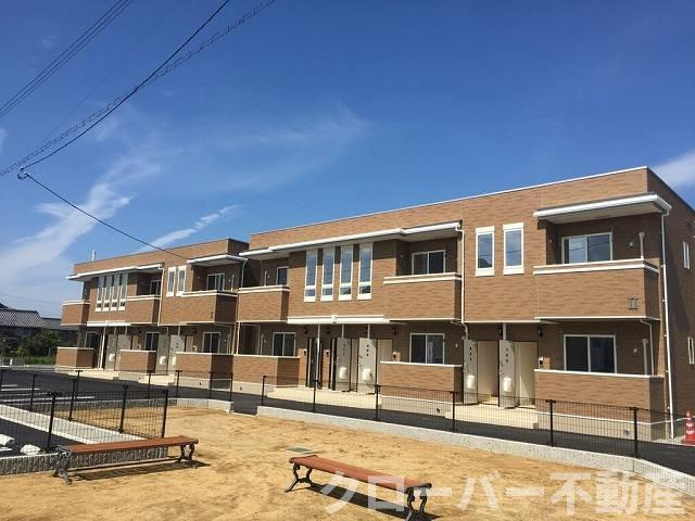 シャルールⅡの外観