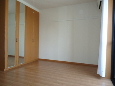 【内装】 | コン・テ・パルティロ | 洋室