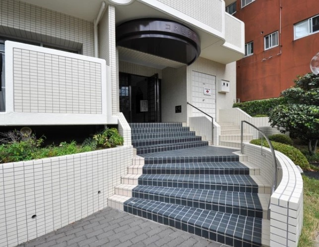 【エントランス】 | K51283-ｺｽﾓ衣笠