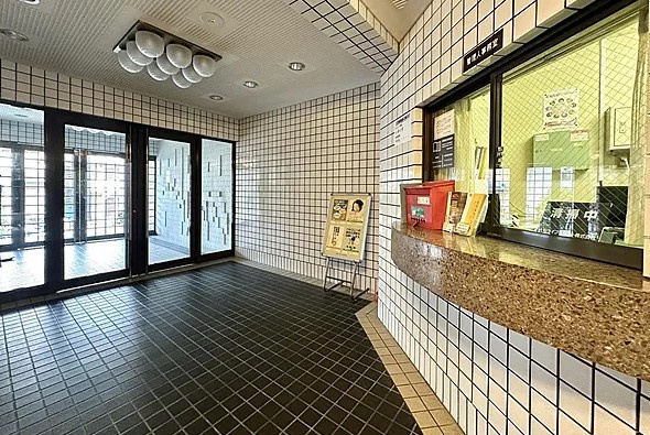 【エントランス】 | K51283-ｺｽﾓ衣笠