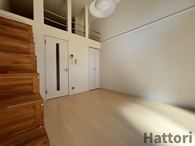 Alpha Stage APMの居間・リビング