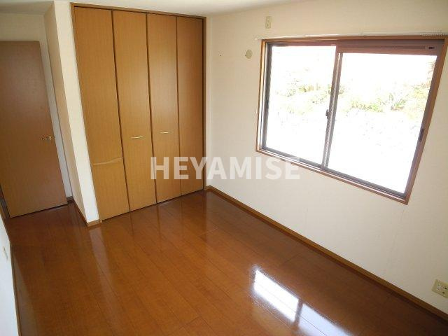 サニーハウス三城の内装