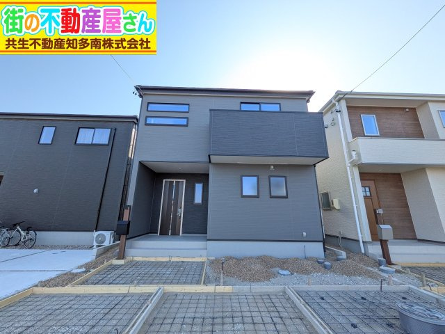 リーブルガーデン常滑市西之口2丁目　　4号棟