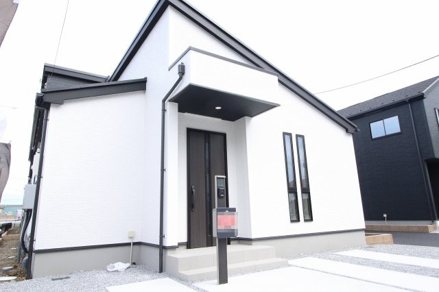 グラファーレ　小山市雨ケ谷新田　1号棟