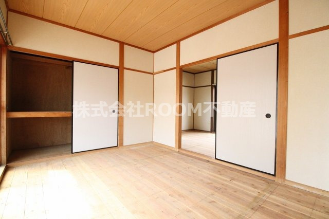 中西貸家(樺山3500-1)の和室