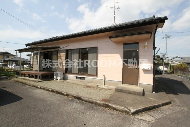 中西貸家(樺山3500-1)