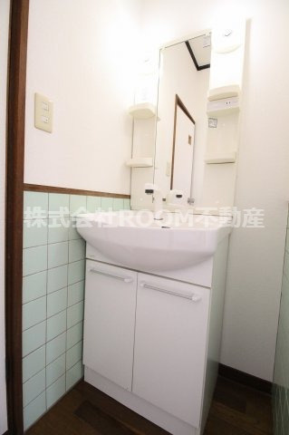 中西貸家(樺山3500-1)の独立洗面台