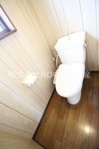 中西貸家(樺山3500-1)のトイレ