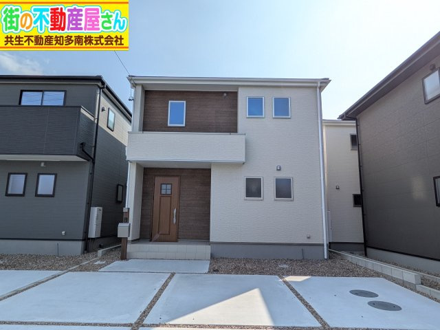 リーブルガーデン常滑市西之口2丁目　　3号棟