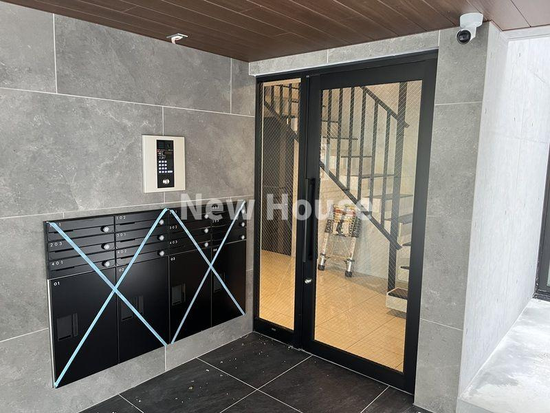 レピュア北池袋駅前レジデンス のエントランス