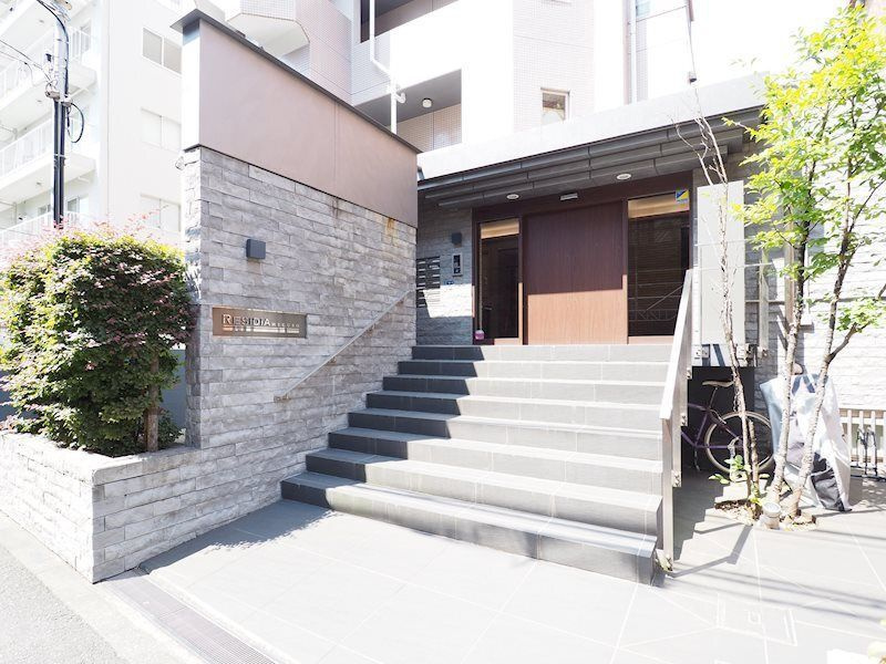 レジディア目黒 のエントランス