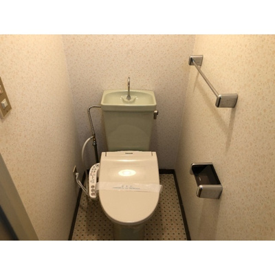 【トイレ】 | セントラルグリーンマンション | ゆったりとした空間のトイレです