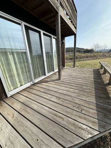 苫田郡鏡野町薪森原　中古住宅6DK+Sのバルコニー|ウッドデッキ