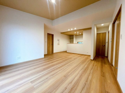 【居間・リビング】