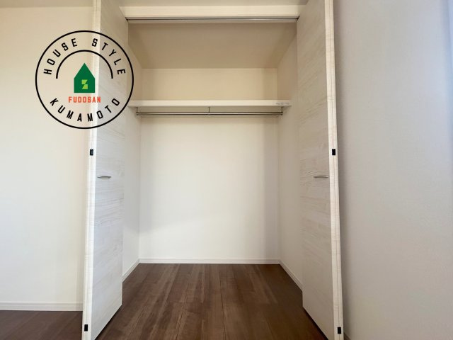 熊本市東区御領3丁目第6-3棟（3号棟）の内観：施工例|収納には困りません。