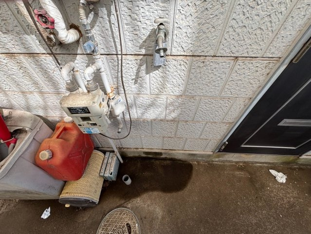 ピュアハウス三咲Bのロビー|室外洗濯機置き場