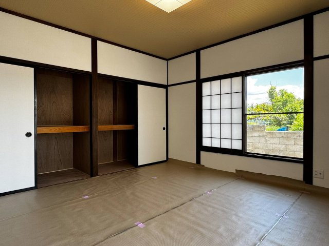 東御市海善寺の和室|日当たり風通しともに良好！明るく朝を迎えられるつくりになっています♪