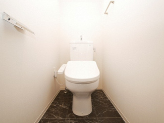 【トイレ】 | レジュールアッシュ桜宮リバーコート | コンパクトで使いやすいトイレです