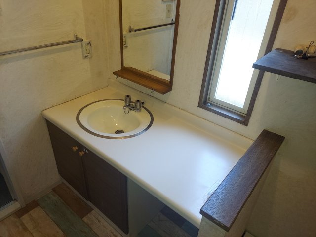 宝塚市中筋1丁目一戸建の独立洗面台|洗面化粧台
