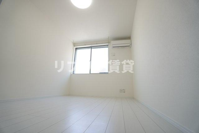 MQuarto本千葉の居間・リビング