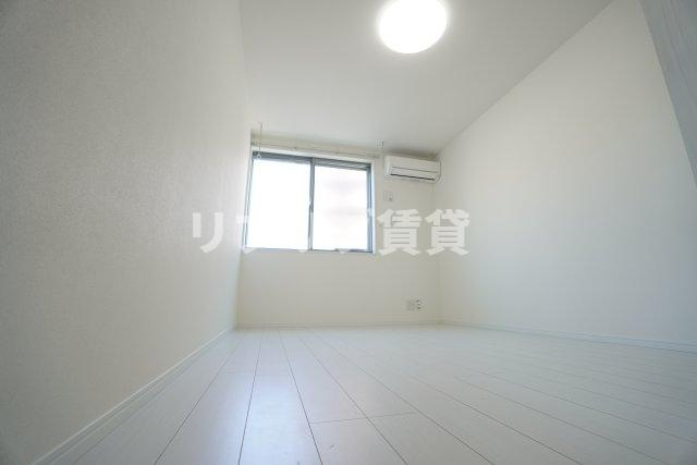 MQuarto本千葉の居間・リビング