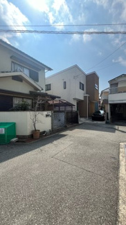 【前面道路含む現地写真】