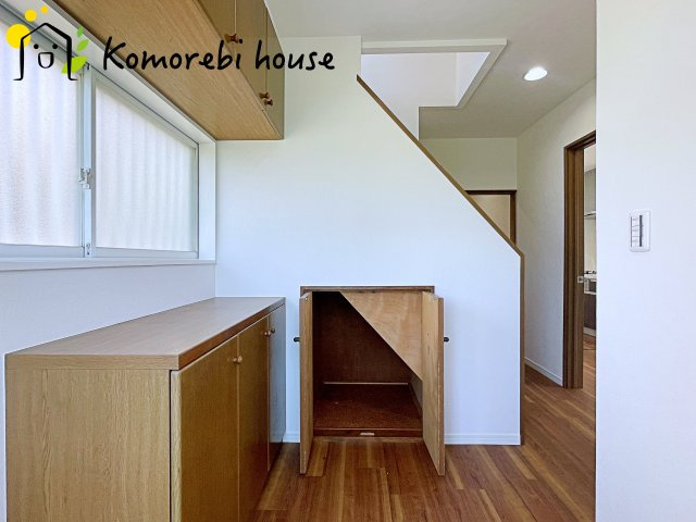 上尾市弁財1丁目　中古一戸建ての玄関|6/5　撮影済み