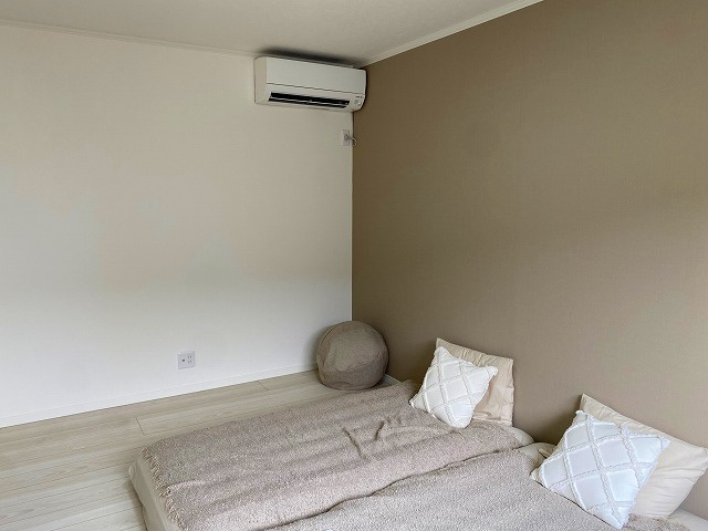 山形市みはらしの丘２丁目　中古住宅の洋室