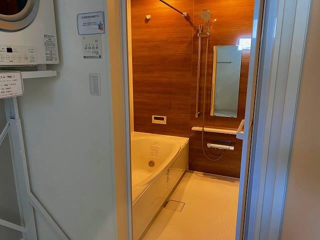 山形市みはらしの丘２丁目　中古住宅の浴室