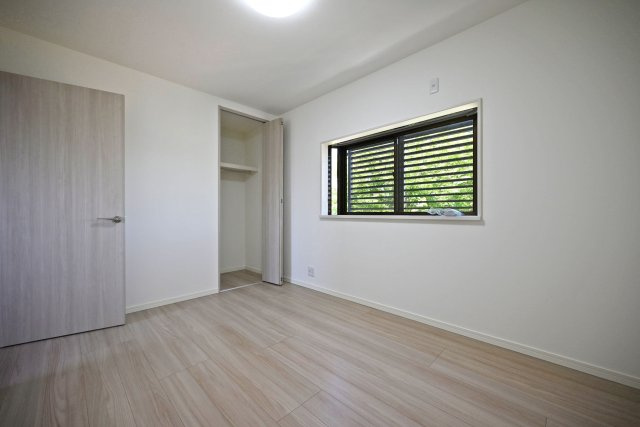 尼崎市金楽寺町2丁目中古戸建│4LDK+駐車1台可のバルコニー|-洋室6帖(3F)-