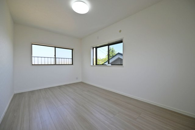 尼崎市金楽寺町2丁目中古戸建│4LDK+駐車1台可の洋室|-洋室7.5帖(3F)-