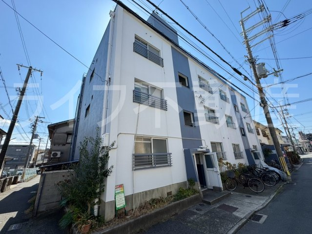 スリースターマンションの外観|外観もきれいです