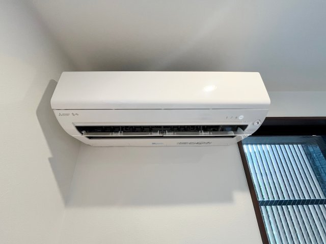 練馬区豊玉南1丁目 全2棟 B号棟の設備|空気を汚さずに足元から暖かい床暖房が標準装備です 小さなお子様にも安心の暖房設備です(B号棟)