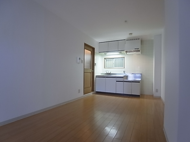 神戸市北区鈴蘭台北町３丁目の賃貸マンション