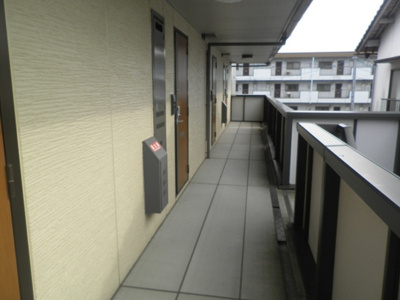 【エントランス】 | プティ・クール