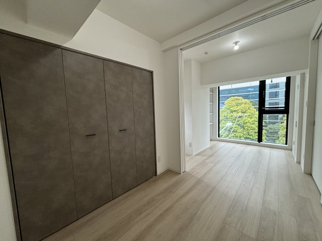 【寝室】