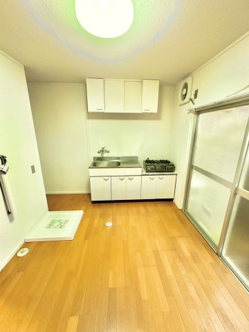 売りアパート（収益物件）２棟のキッチン|パラシャルⅡ