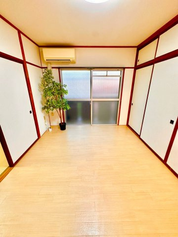 売りアパート（収益物件）２棟の洋室|シックスマイブリッジ