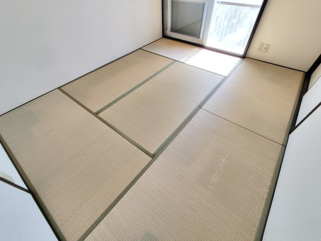 グローバルハウスの和室