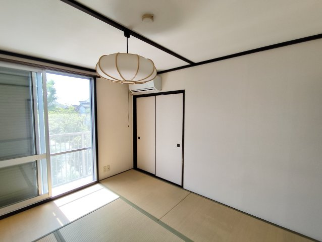 グローバルハウスの和室