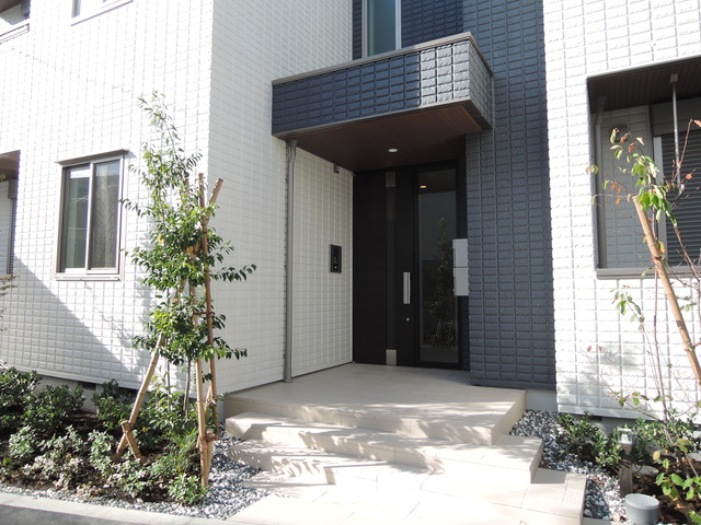 メゾン小日向台町のエントランス|★エントランス★
