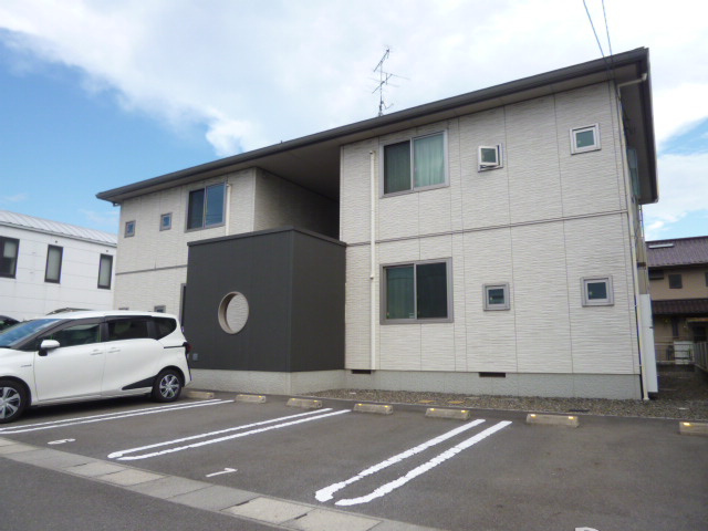 アイリスの外観