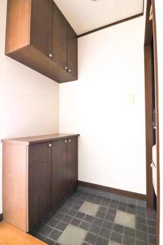 ラ・ヴィール足利の玄関